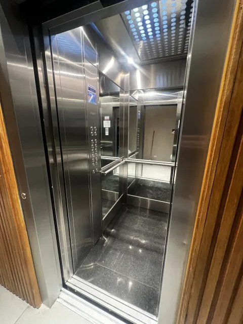 Ascensor - Edificio Malabia